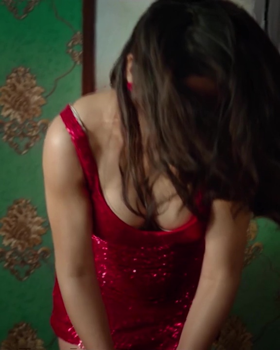 Fatima Sana Shaikh - Cleavage Video, Fatima Sana Shaikh Cleavage gif, Fatima Sana Shaikh sexy Cleavage, Fatima Sana Shaikh Cleavage Slow-motion video