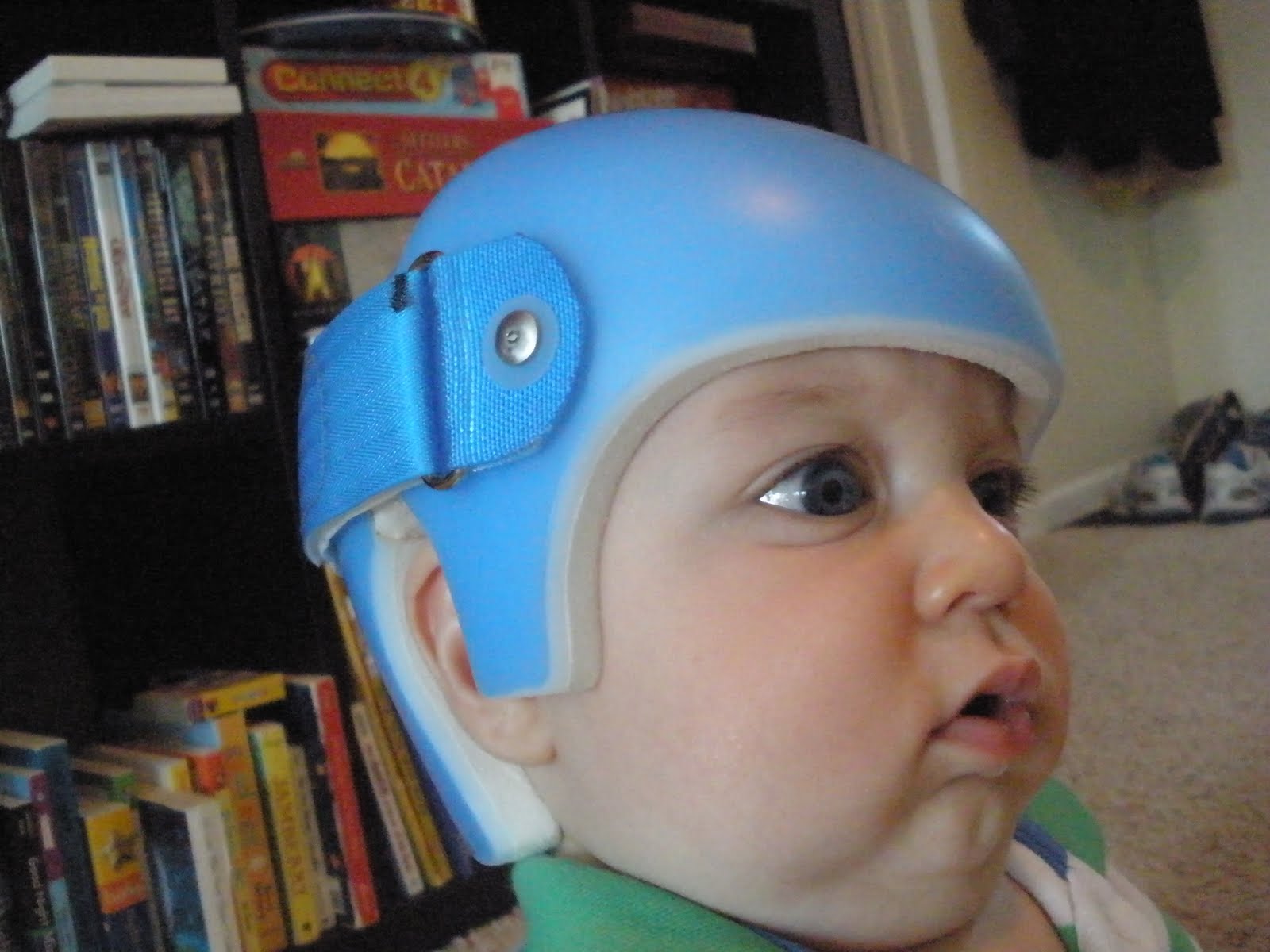 smallest baby helmet