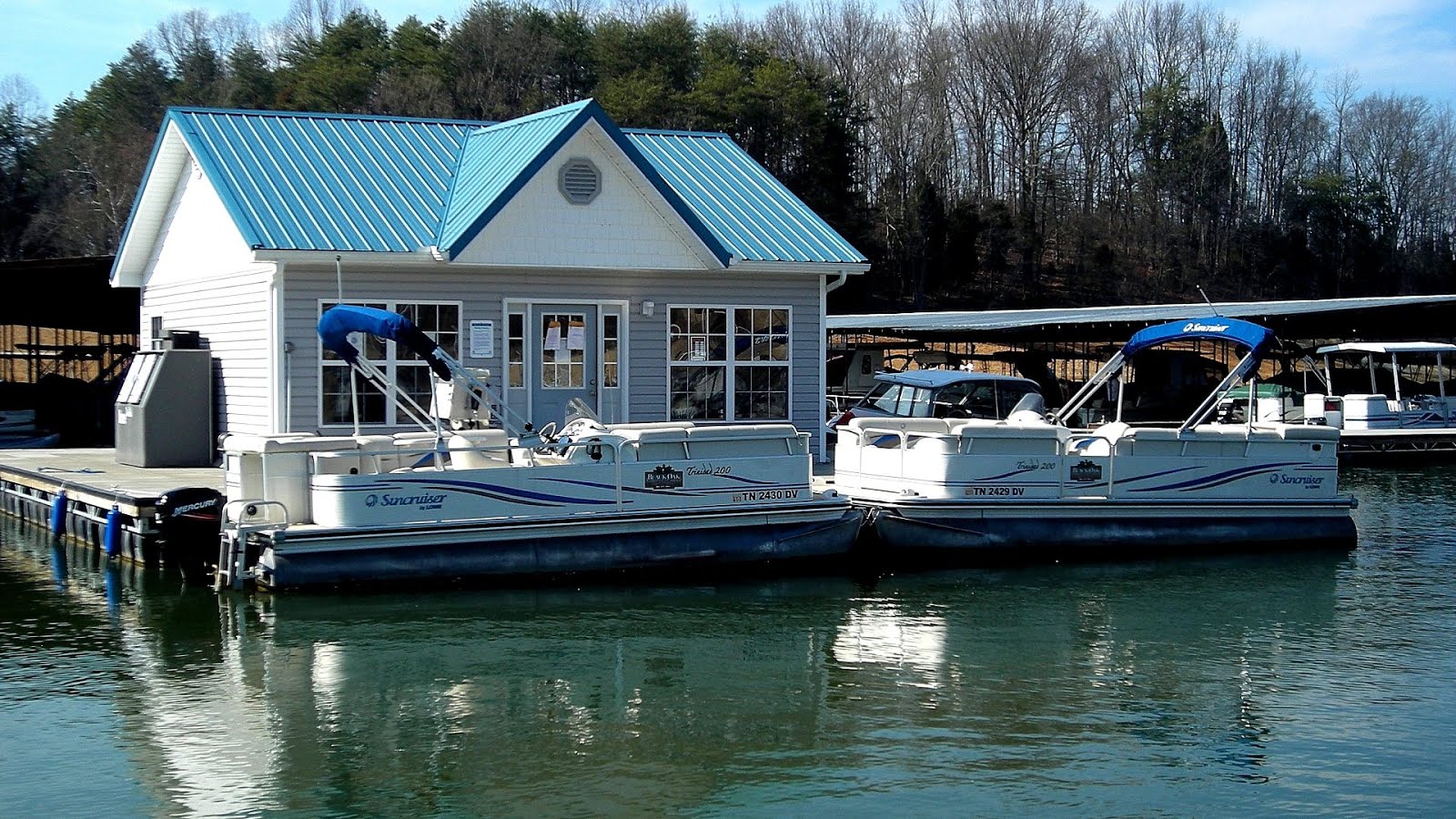 Alexandria Boat Rental Boat Choices