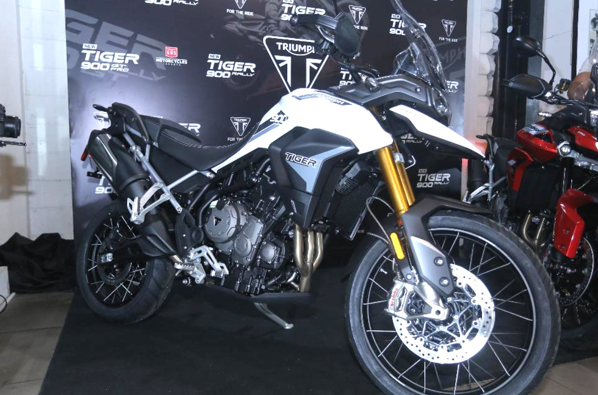 Triumph Tiger 900
