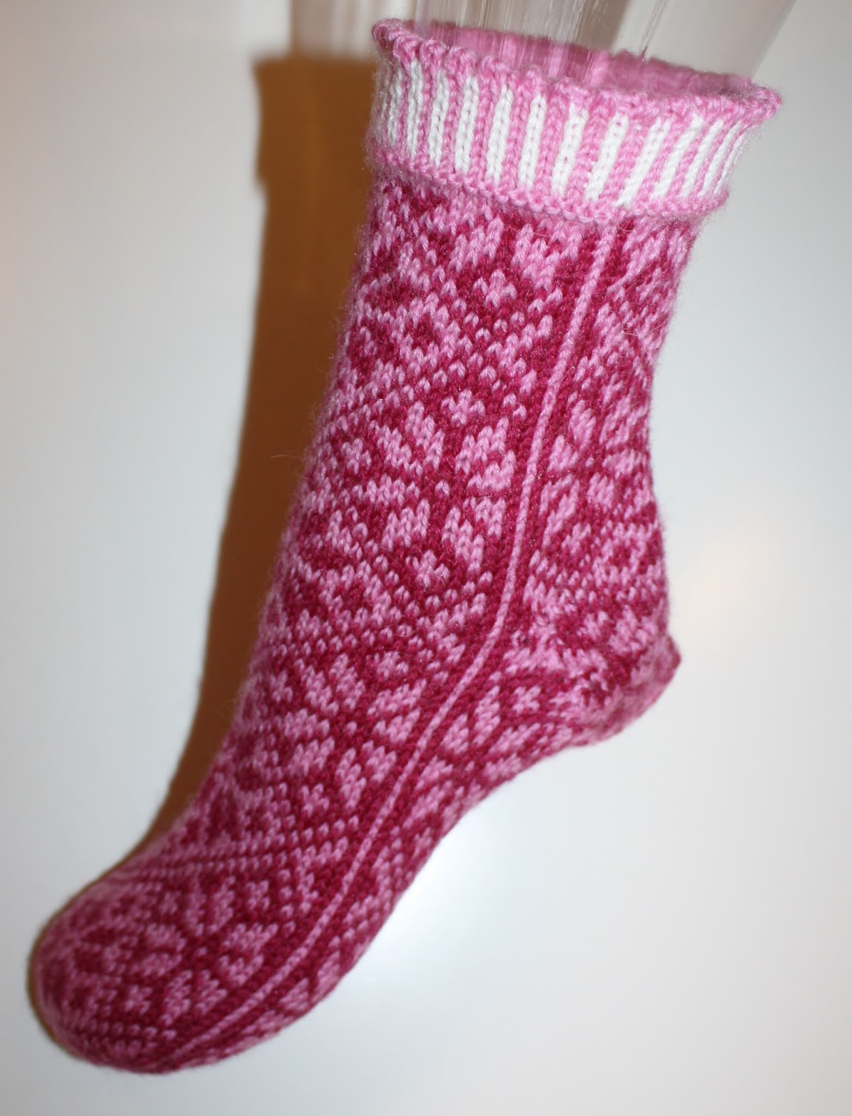 Rosebladsokker Med Snøring