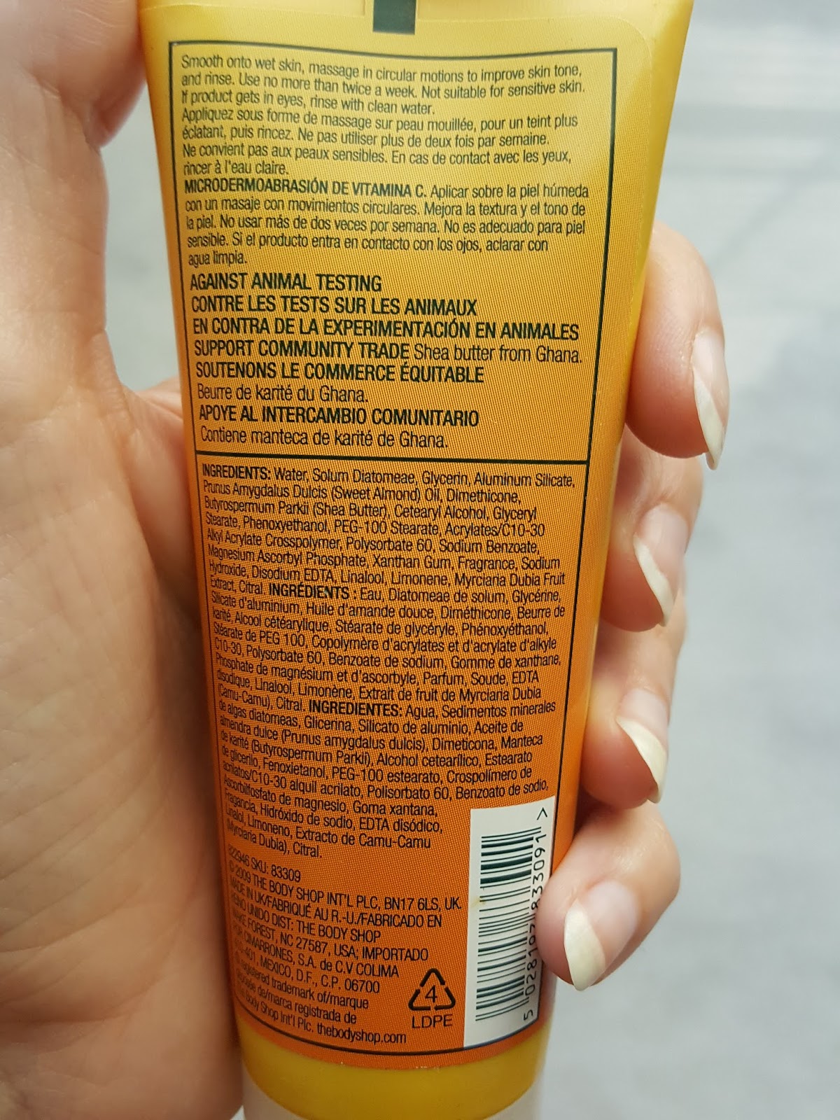 FaCE, FASHiON & LiFE Review VITAMIN C GLOW BOOSTING