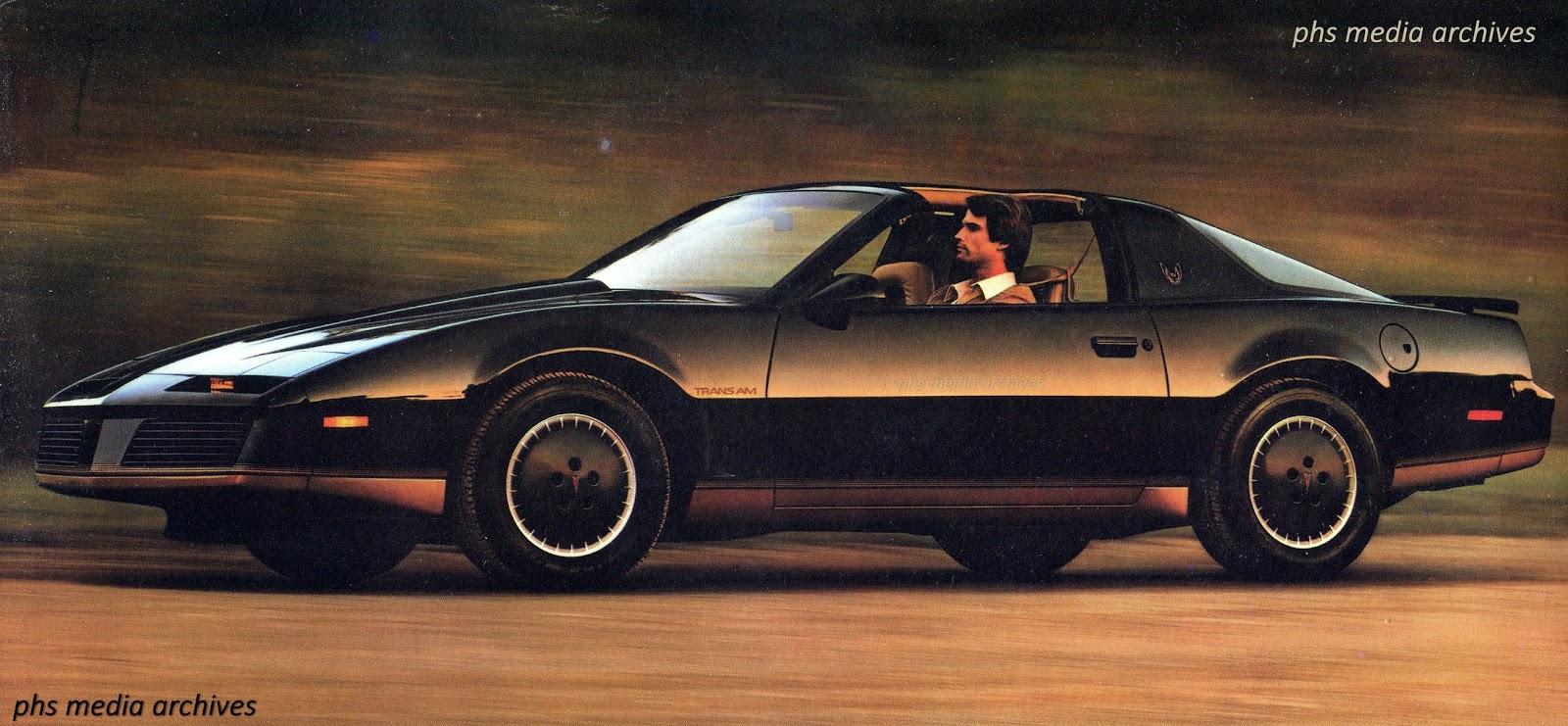 phscollectorcarworld: It's the 80s: 1982 Pontiac Firebird