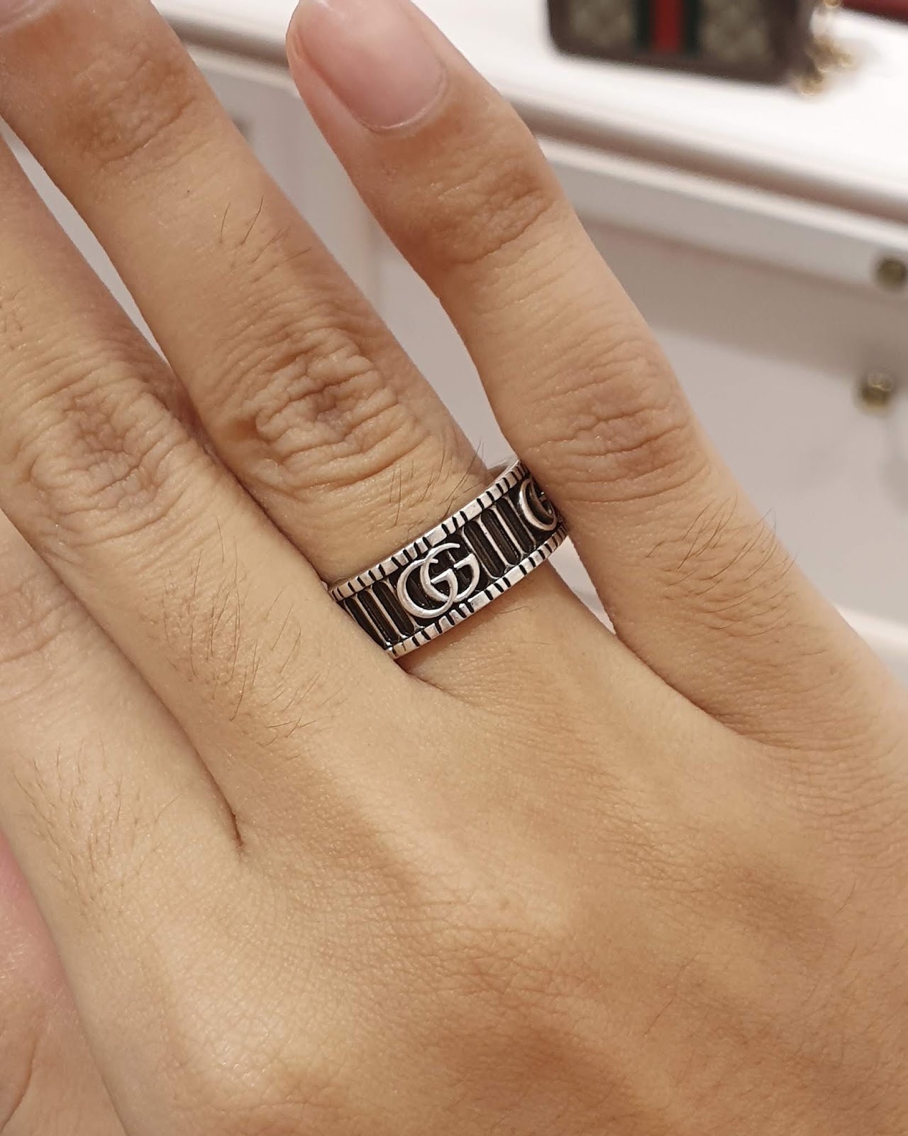 Ring with double g in silver cheap