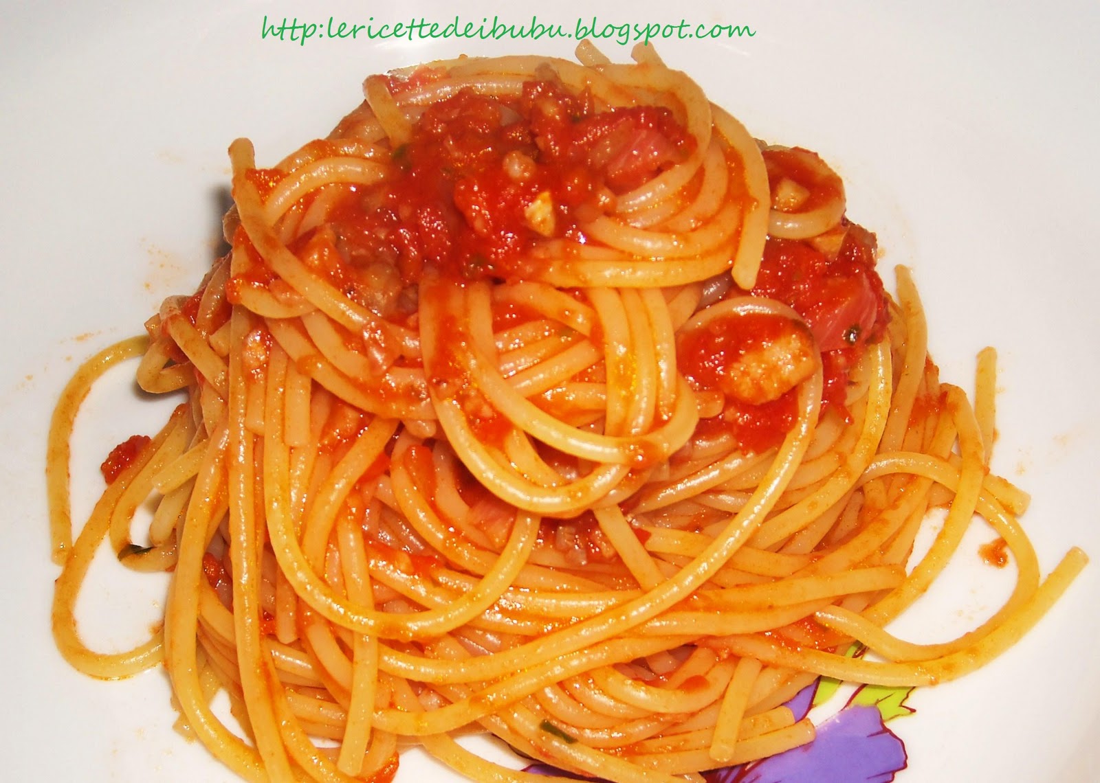spaghetti al pomodoro veloci
