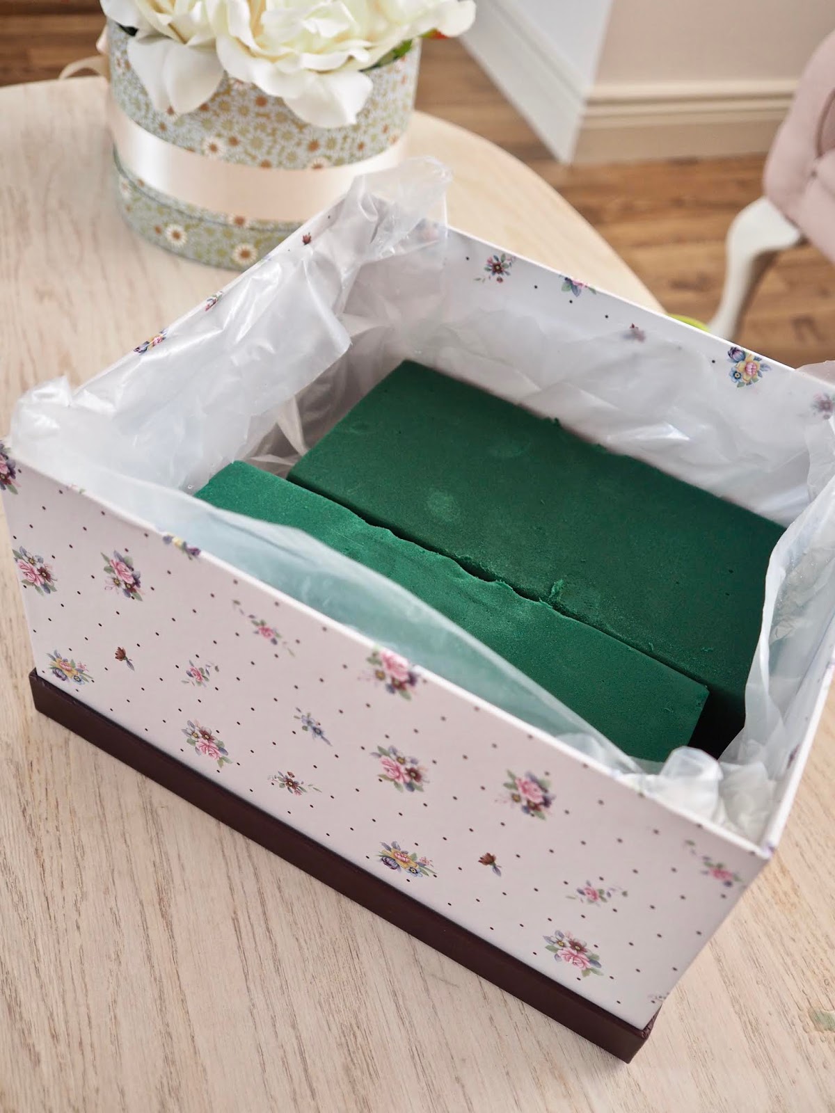 DIY Faux and Fresh Flower Bouquet Box - Dainty Dress Diaries