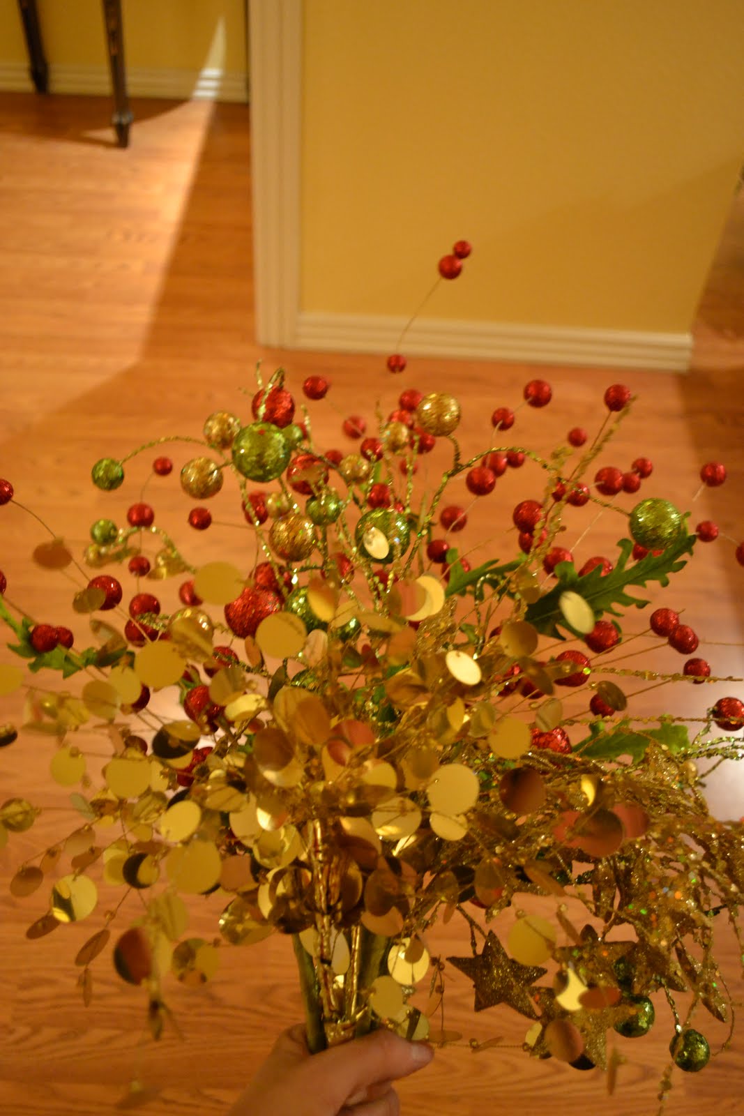 Kristen's Creations: Decorating A Christmas Tree With Mesh Ribbon Tutorial