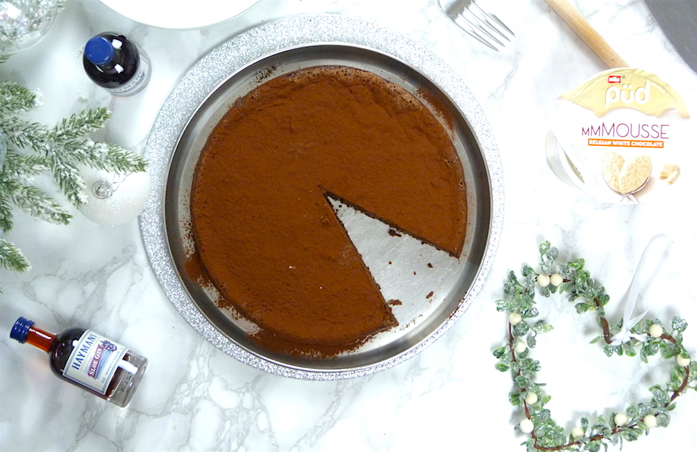 Sunken Chocolate and Sloe Gin Cake // with Hayman's Gin Lucyy Writes