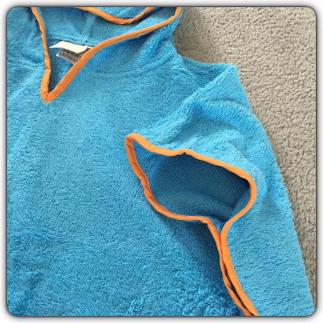 cuddledry swim poncho towel arm poppers