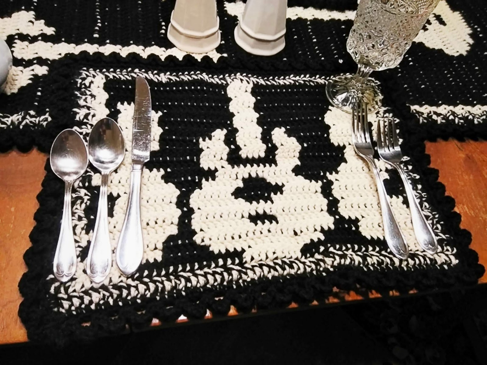 From The Dining Table Guitar Play along with guitar, ukulele, or