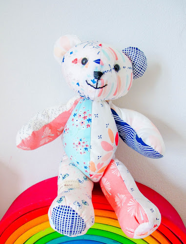 Free Memory Bear Pattern To Print - - Image Search Results  Teddy bear  sewing pattern, Bear patterns free, Teddy bear patterns free