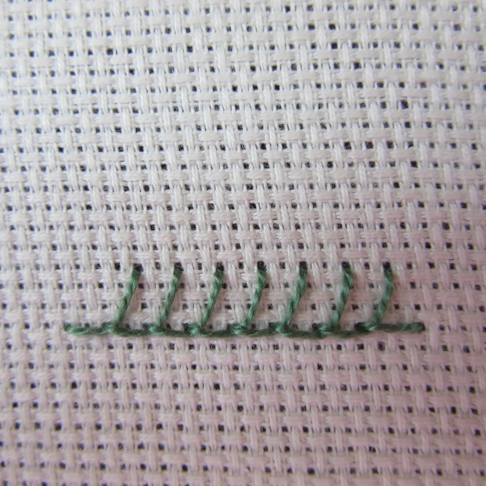 Queenie's Needlework: Sunday Stitch School - Lesson 134: Slanting ...
