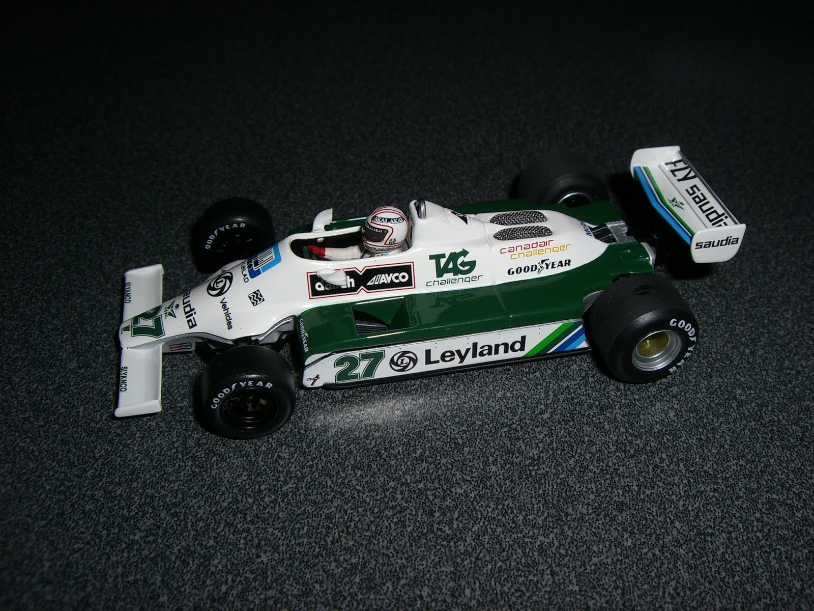 ZF1377 Heller 1/43 maquette voiture 80100 Mc Laren Tag Racing Prost Silverstone 
