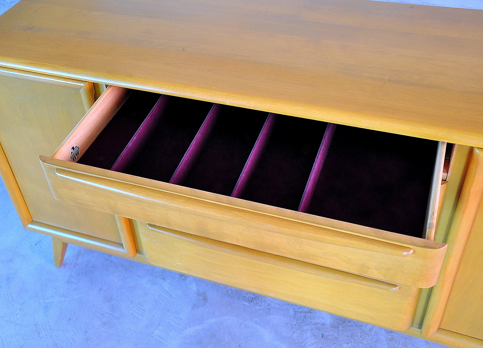 SELECT MODERN Heywood Wakefield Credenza China