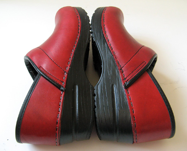 leather work clogs