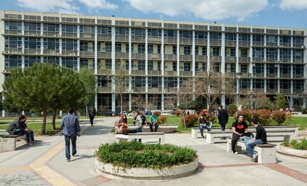 Καθηγητές του ΑΠΘ καταγγέλουν την δημιουργία εδρών σε συνεργασία με Τούρκικα πανεπιστήμια