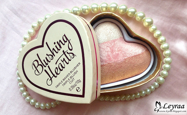 Makeup Revolution I Heart Makeup Blushing Hearts Blusher  Wypiekany róż do policzków