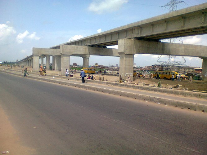 THE LENOF LAGOS BADAGRY EXPRESSWAY
