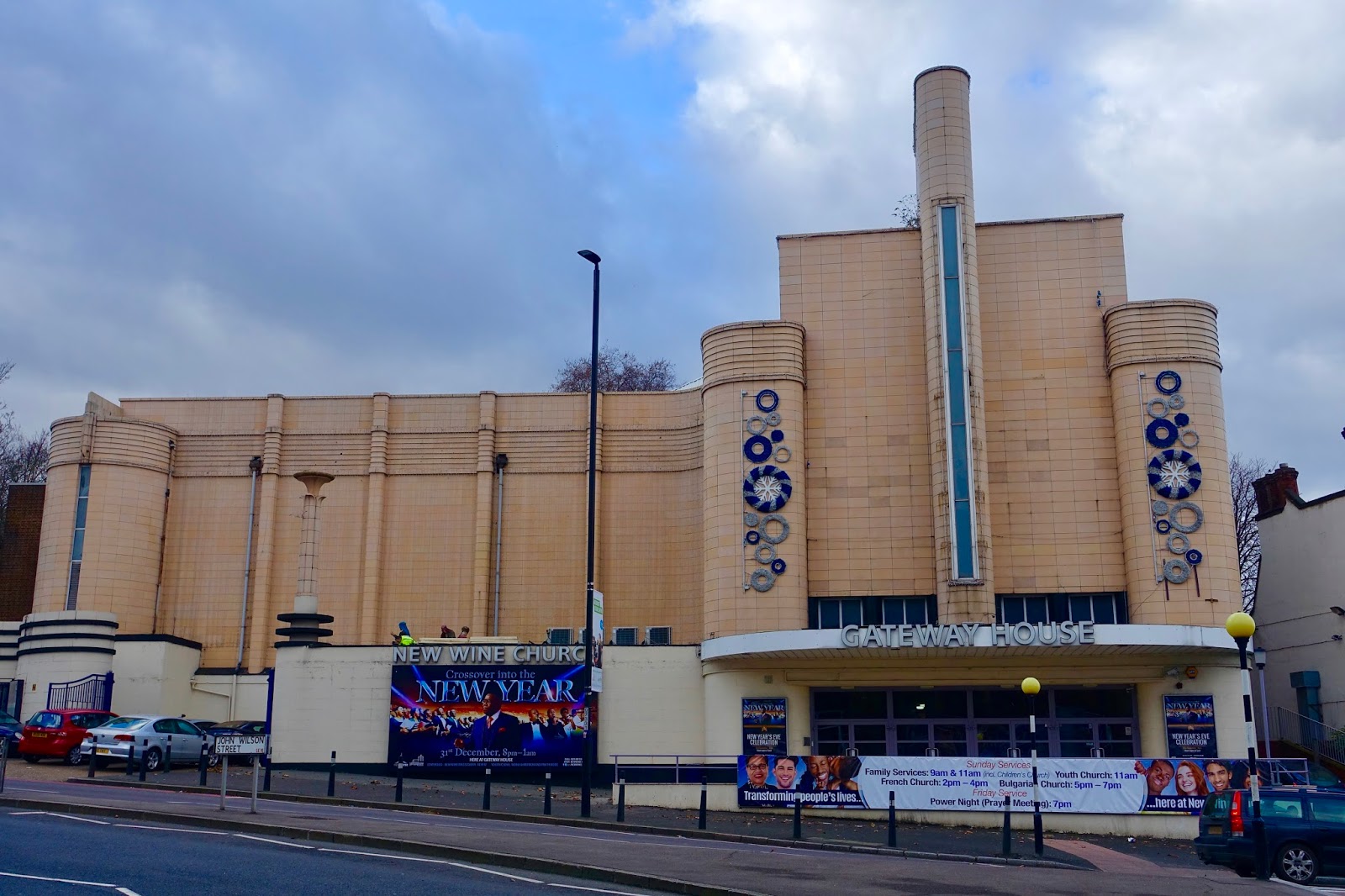 adrian yekkes woolwich odeon art deco survivor in south east london