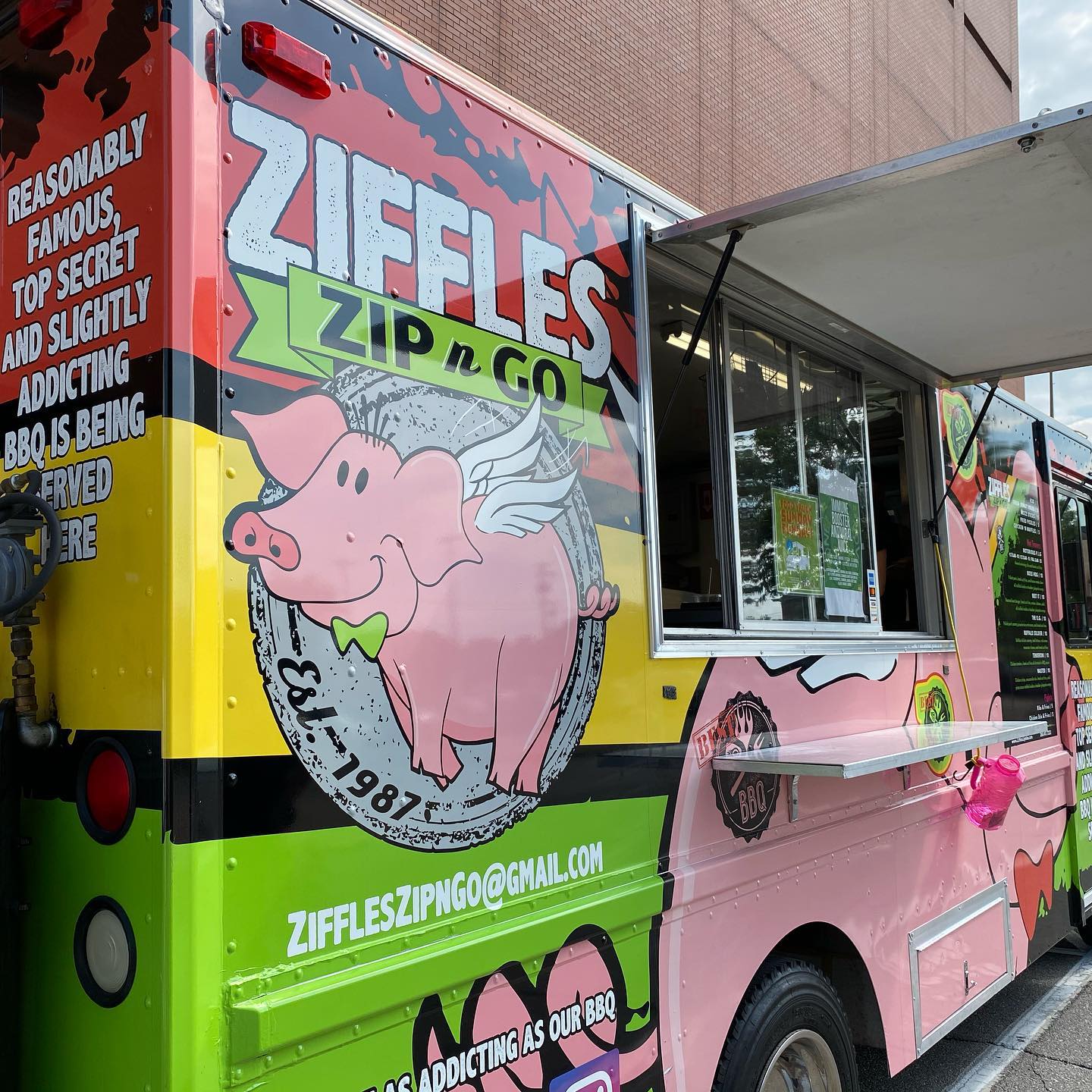 10 Fort Wayne Food Trucks to Eat at This Summer