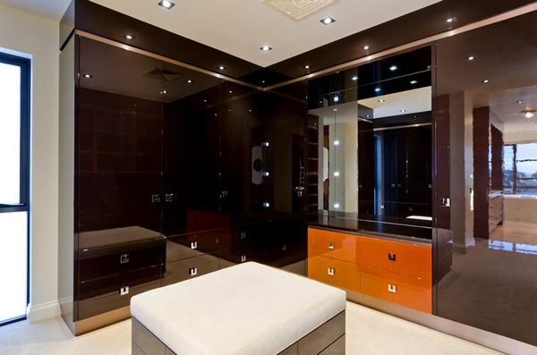 Allegra House - A Mansion for Luxury Yachts Owners