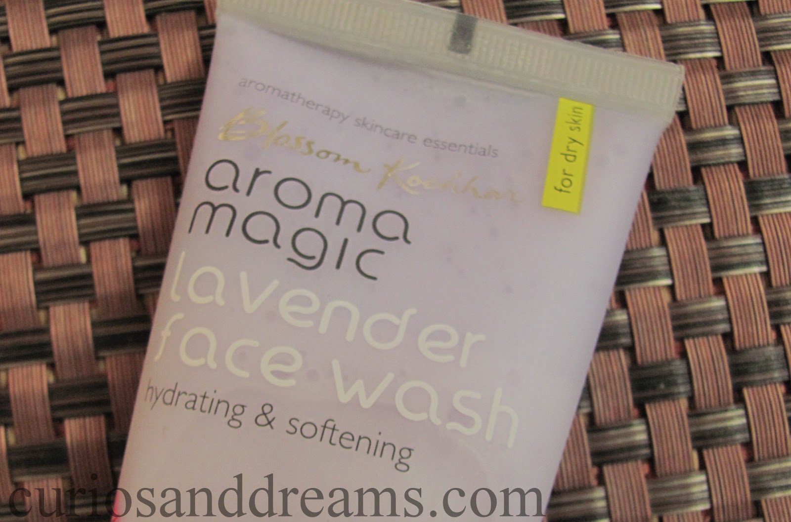 Aroma Magic Hydrating Lavender Facewash Review Curios and Dreams