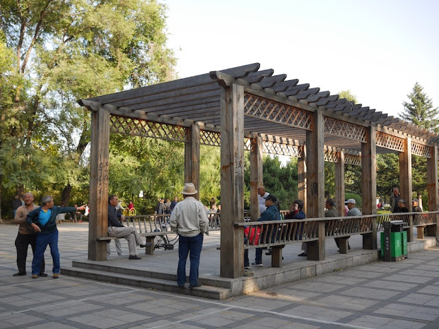 Heated argument between two men at People's Park in Mudanjiang, China