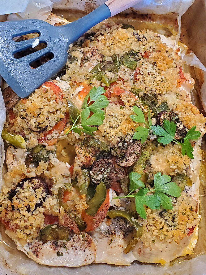Healthy Baked Chicken with Mushrooms, Tomato and Peppers this is the chicken baked in the oven topped with bread crumbs, tomatoes, peppers and mushrooms browned