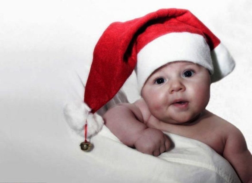 25 Foto Gambar Bayi Lucu Banget Pakai Topi Santa Momen