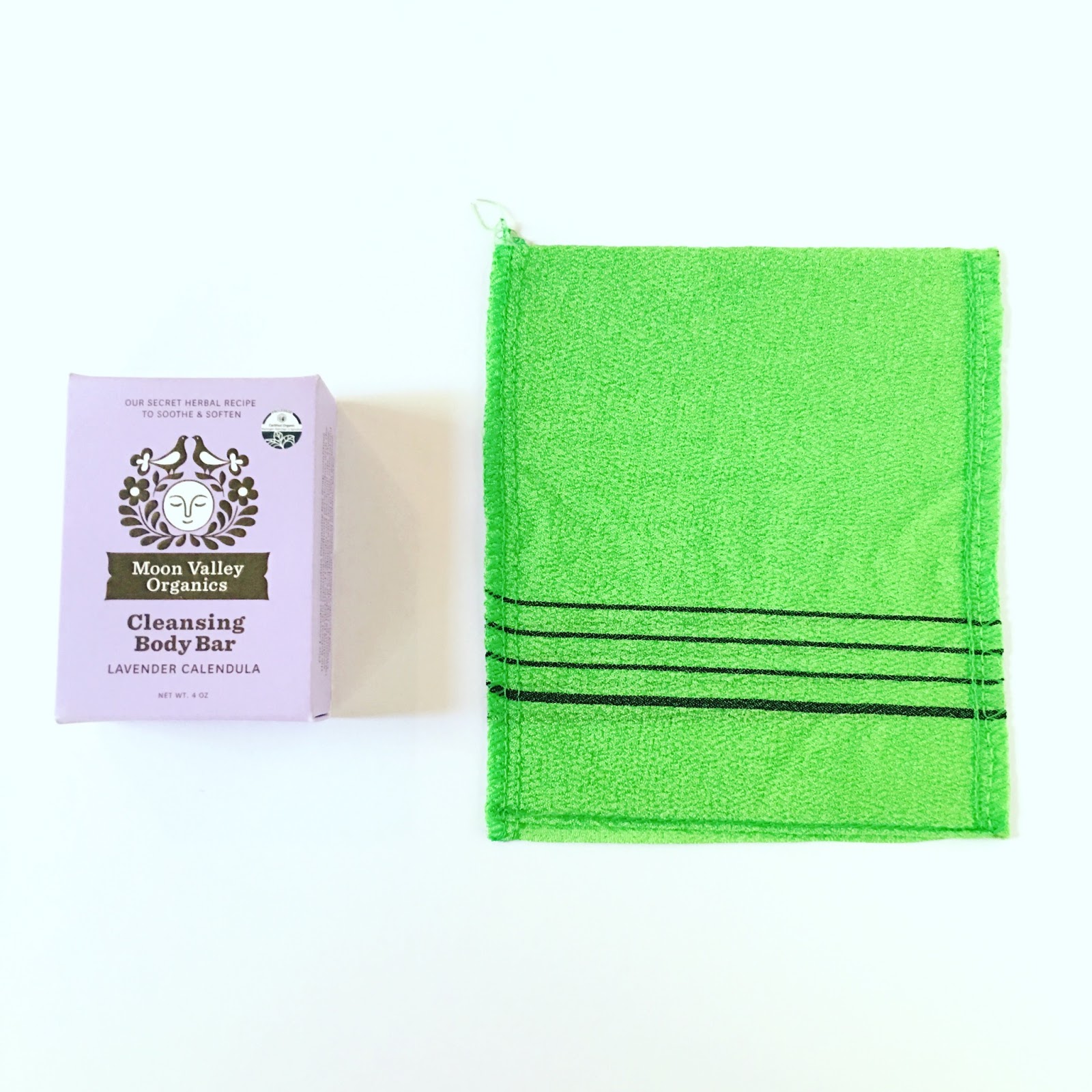 FreshPicked Beauty Korean Exfoliating Body Towel