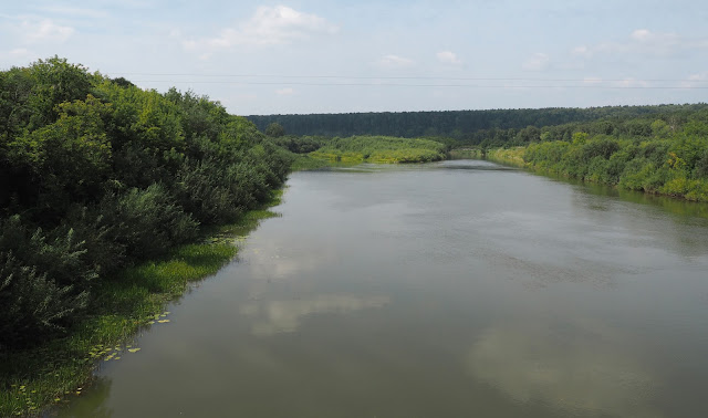 Река Иня (вид с моста возле о.п. Шелковичиха)