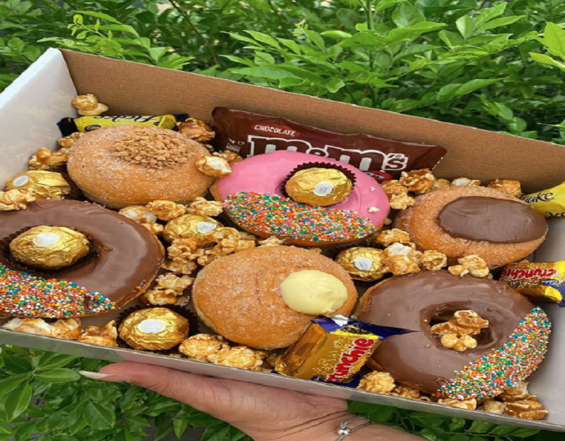 Exploring The Popularity And Significance Of Graduation Gift Baskets