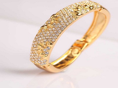 Most Beautiful Diamond bracelets 2013 - Utho Jago Pakistan