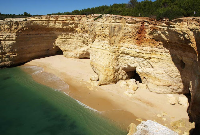 Praia do Benagil – Portugal