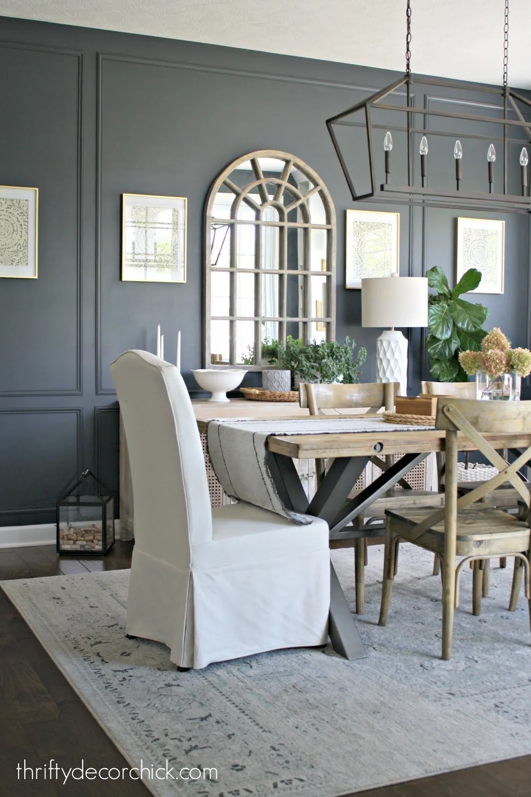 Adding character to a BIG wall for under 100! Thrifty Decor Chick