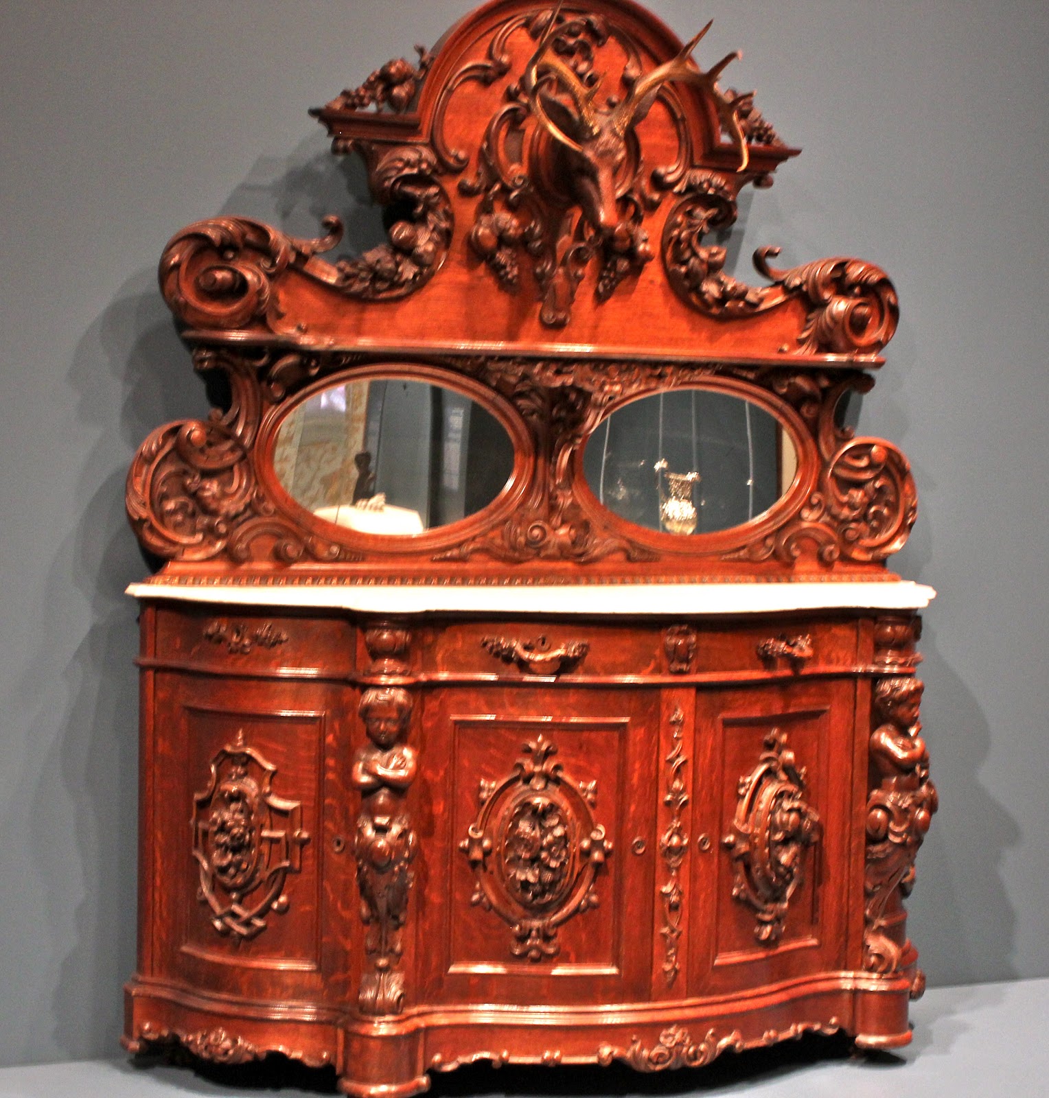 Sleepydog s Wood Shop The Furniture at The Cincinnati Art 