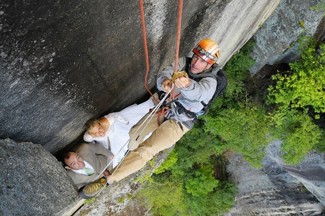 Foto Prewedding Paling Extreme di Dunia