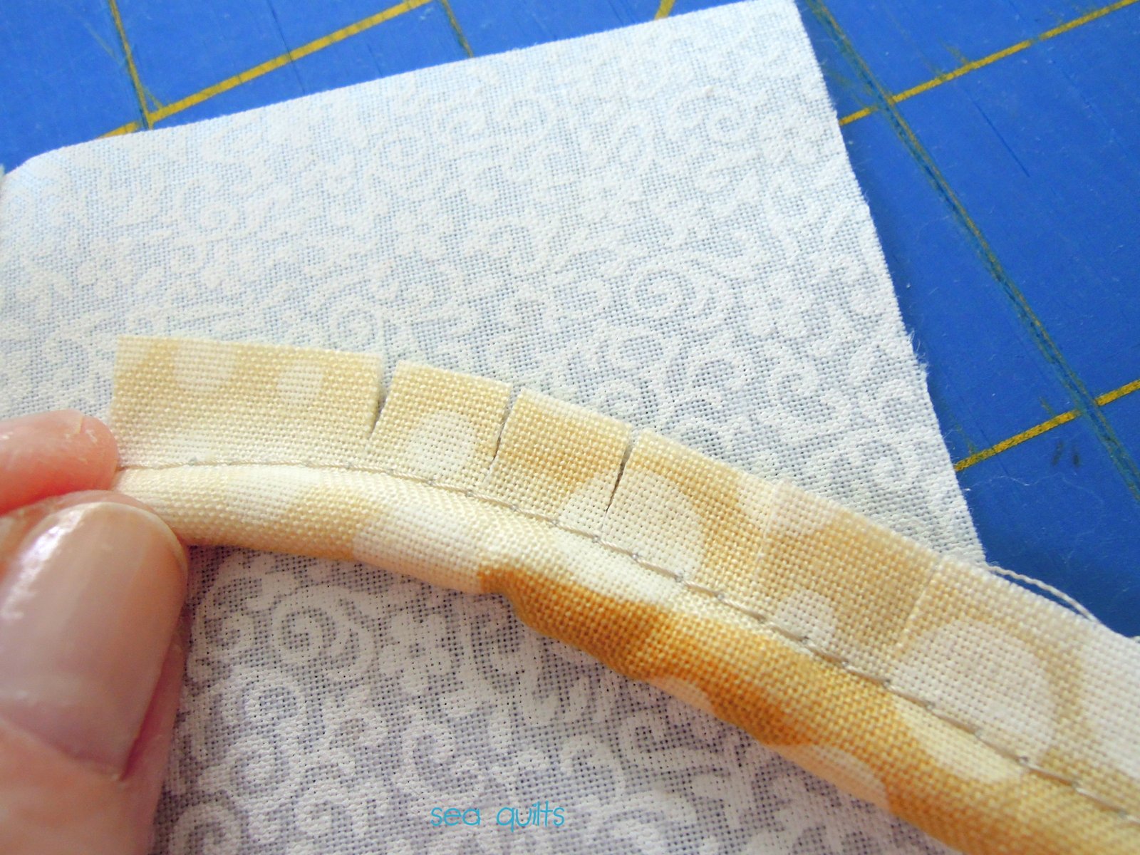 Sea Quilts Pillow Slipcover w/ Piping Tutorial