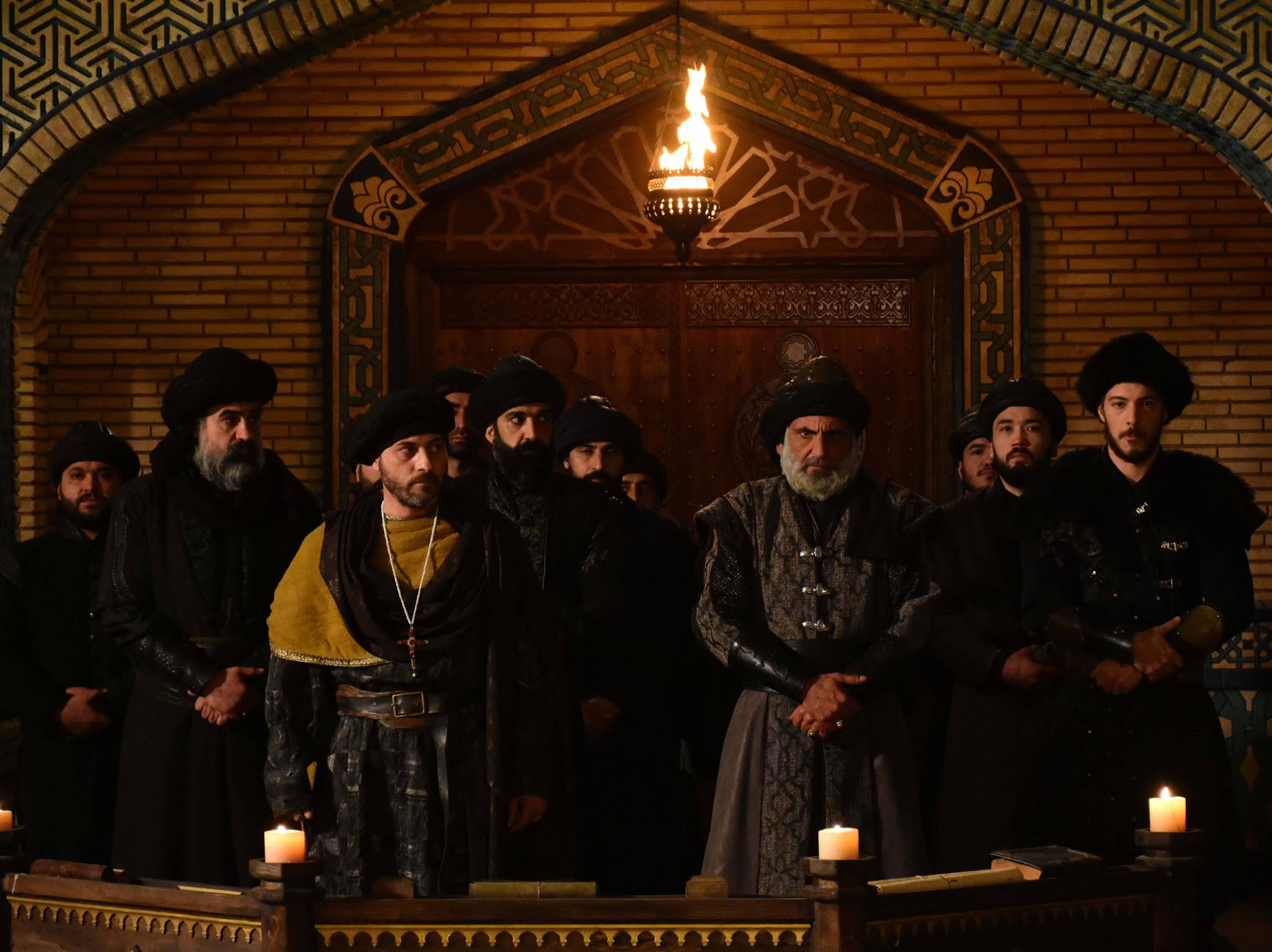 вы не можете отнять священную реликвию. терновый венец иисуса. орден тамплиеров - рыцари храмовники. вы не можете отнять священную реликвию. шатёр для хранения священных реликвий.