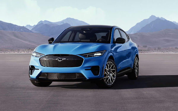 Mustang Mach-E GT e GT Performance tem autonomia estimada EPA: 270 e 260 milhas