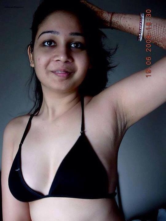 Desi Girls In Panty Showing Hairy Armpits Besharamsite Sexy Erotic Girls