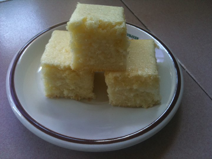 Pei San's Little Kitchen Egg White Butter Cake