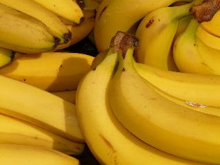 Bananas/Bananas are radioactive