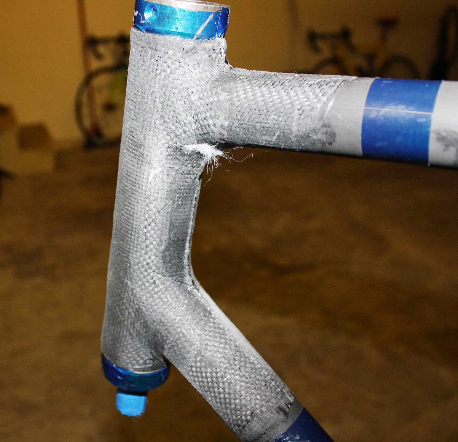 head tube on a bike