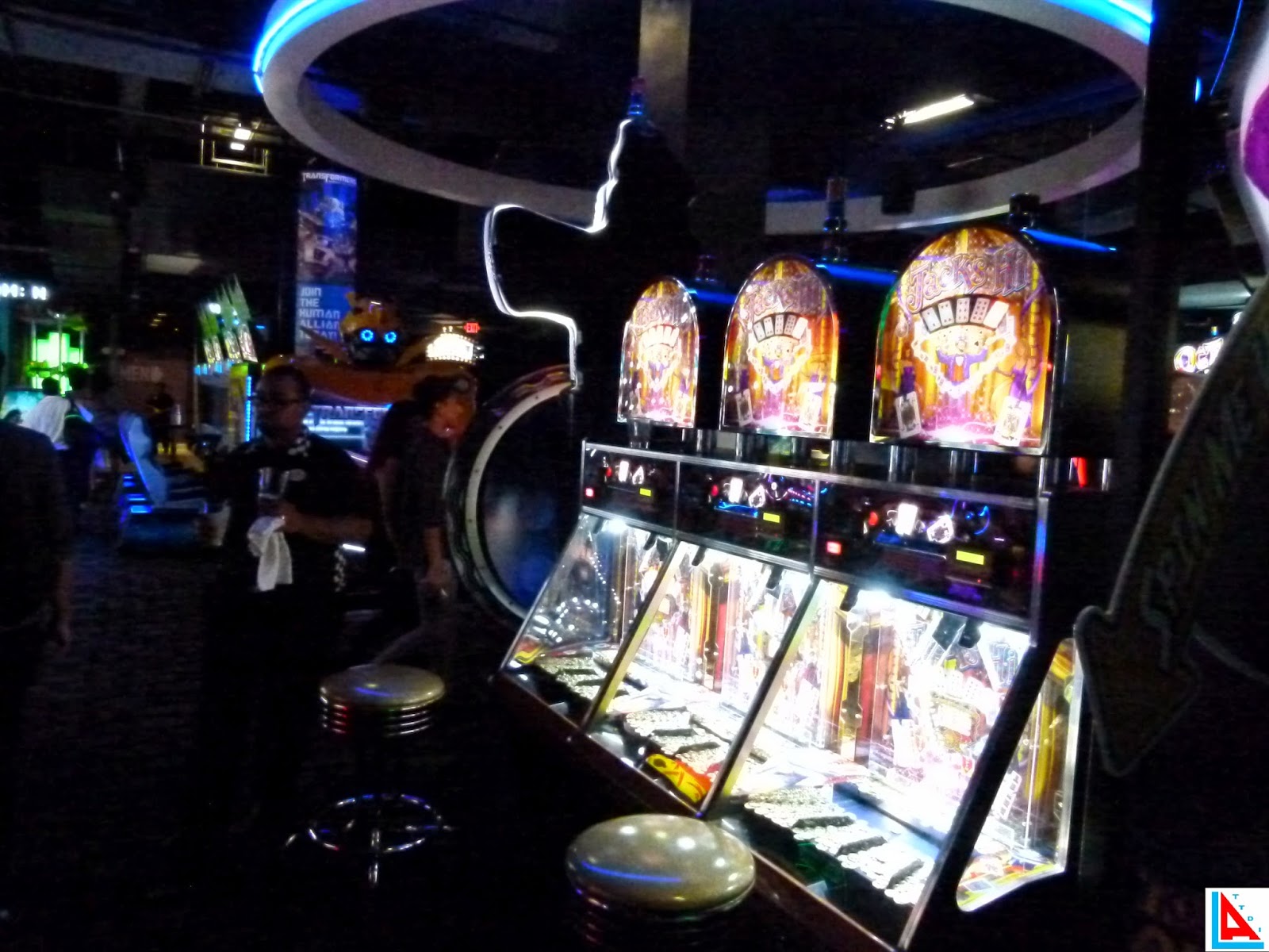 Things To Do In Los Angeles Dave & Buster's Grand Opening Hollywood