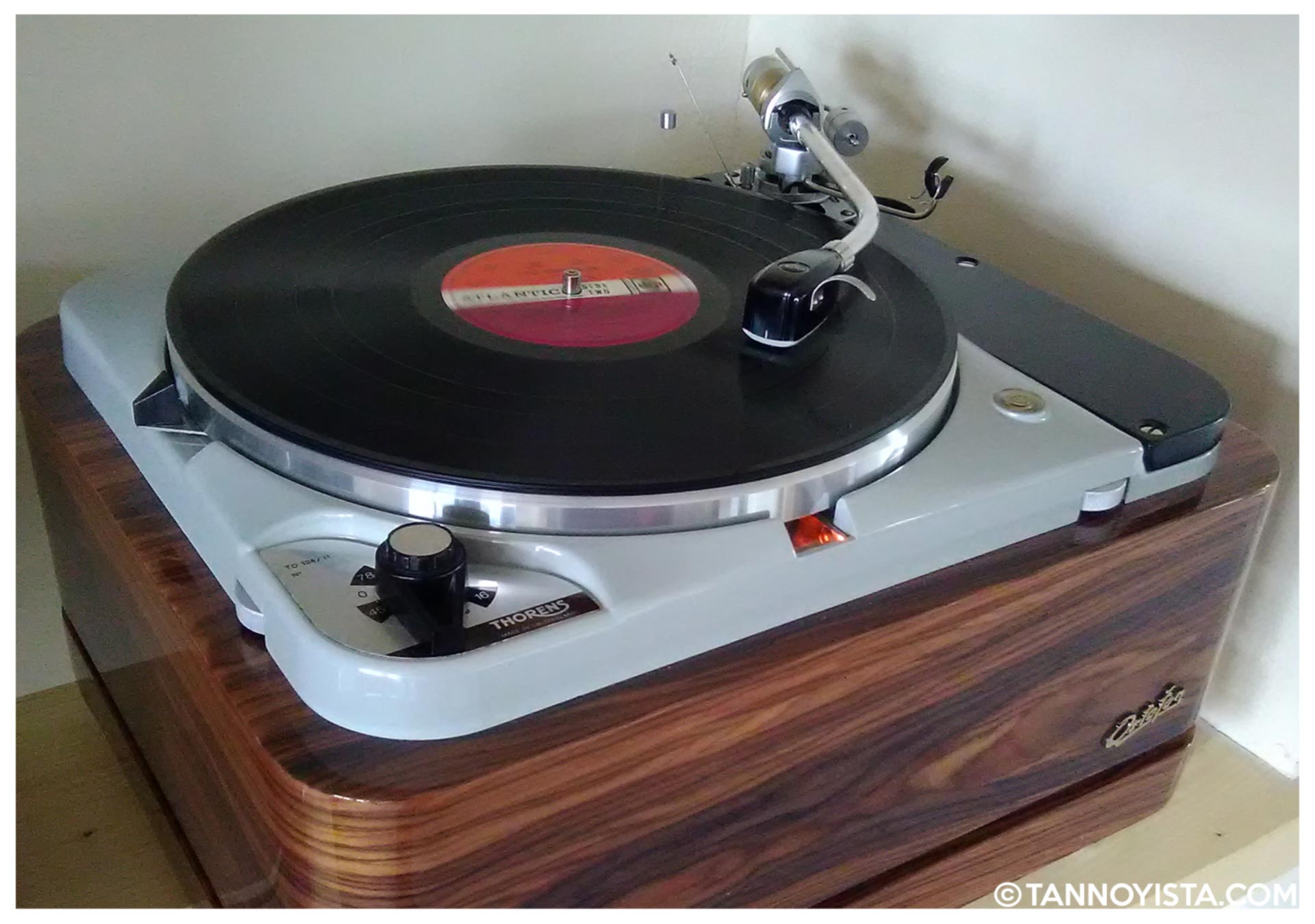 The Thorens TD-124 MK2 Turntable - A Retrospective [Review 2021