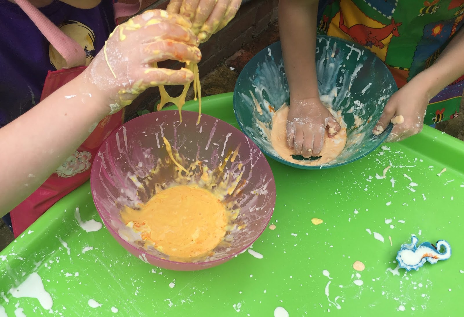 Gloop/Oobleck - Messy Fun!