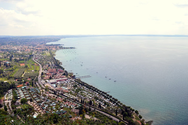 rocca di garda passeggiata