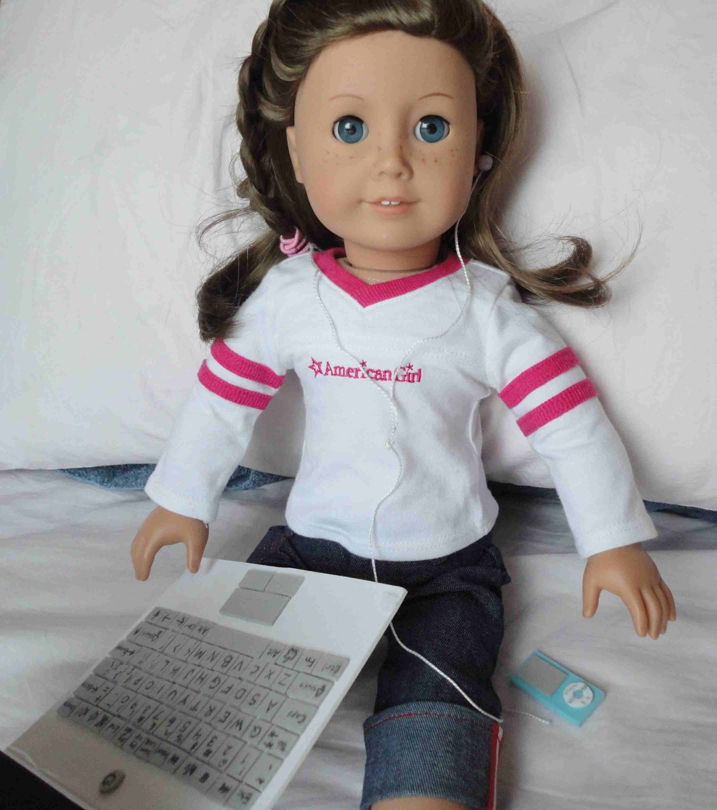 American Girl Doll Chronicles: New Electronics
