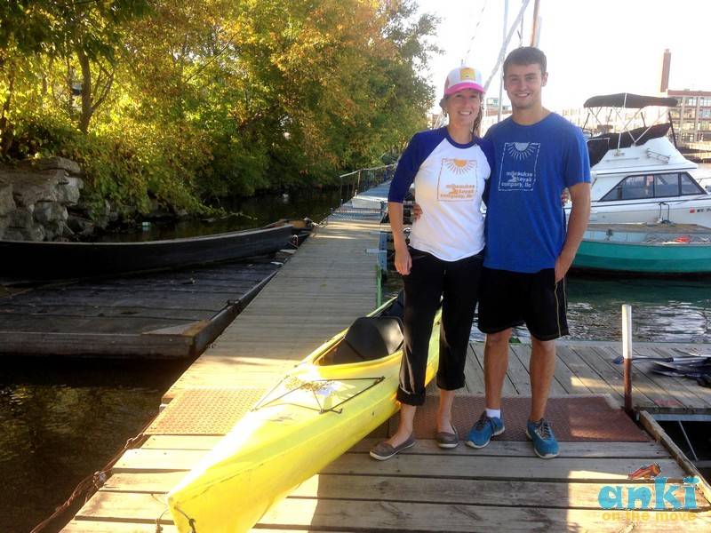 Kayaking in Milwaukee RiverExperience Anki On The Move